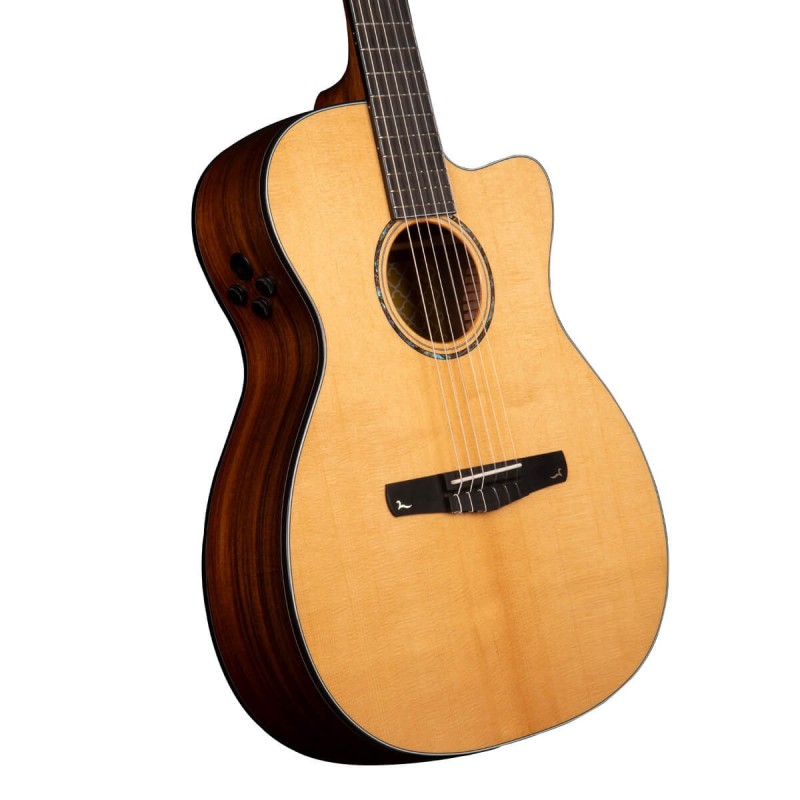 747618 Cort GOLD-OC8 Nylon NAT Guitarra clásica electrificada con funda