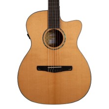 747618 Cort GOLD-OC8 Nylon NAT Guitarra clásica electrificada con funda