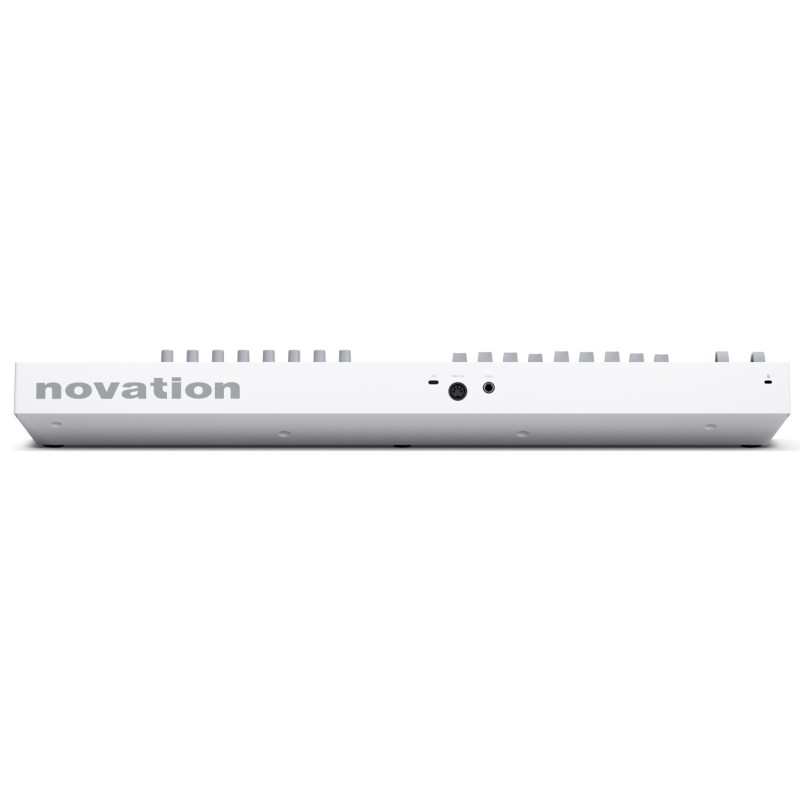 735734 Novation LaunchKey 49 MK4 White