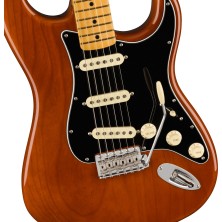 0110272829 Fender American Vintage II 1973 Stratocaster Mn-Moc