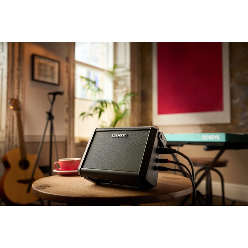 CUBE-ST-MI Boss CUBE Street Mini Amplificador multinstrumento con batería