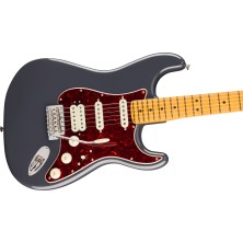 0114952322 Fender American Professional Classic Stratocaster HSS Faded Black Guitarra Eléctrica