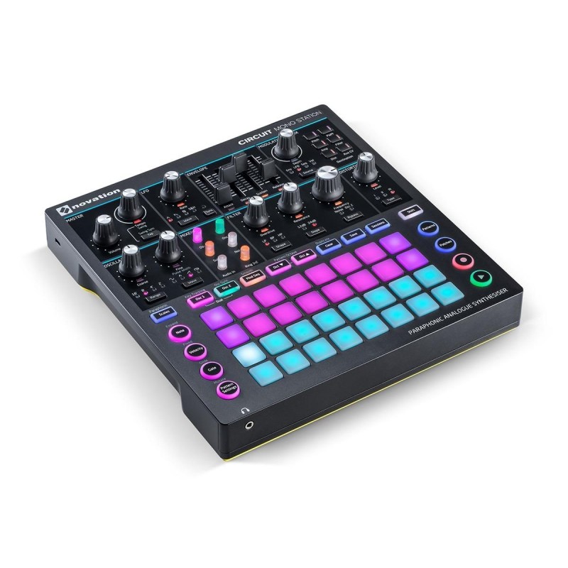 _NOVSYNTH08 Novation Circuit Mono Station