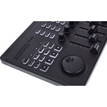 039262 Korg Nanokontrol Studio