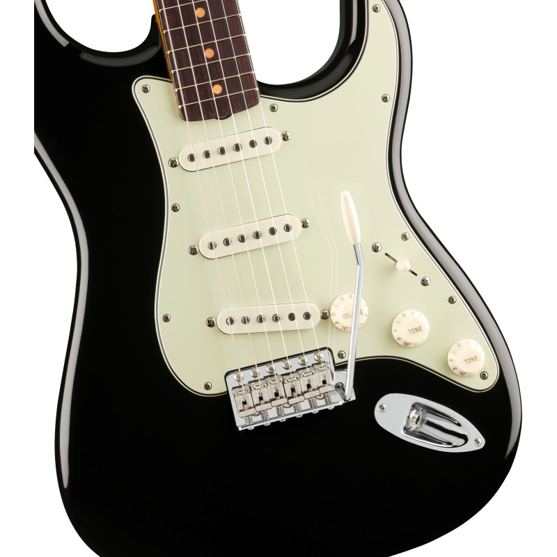0149160306 Fender Vintera III Early 60s Stratocaster RW Black Guitarra Eléctrica