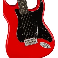0144612548 Fender Limited Edition Player Stratocaster Ferrari Red