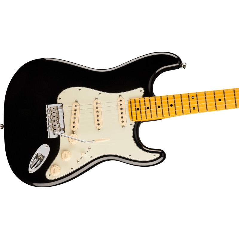 0111112706 Fender American Professional Stratocaster SSS Black Guitarra Eléctrica