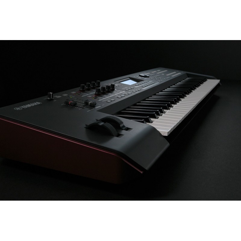 Workstation/Sintetizador Yamaha MOXF6