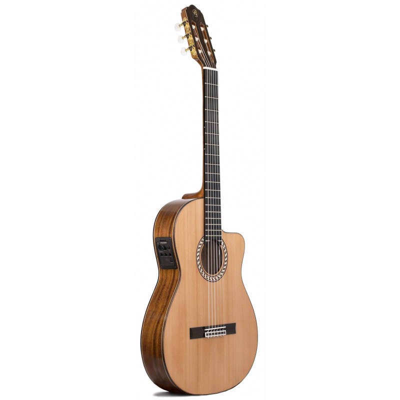 Guitarra Clásica Electrificada Prudencio Saez 4-CW Fishman III  56