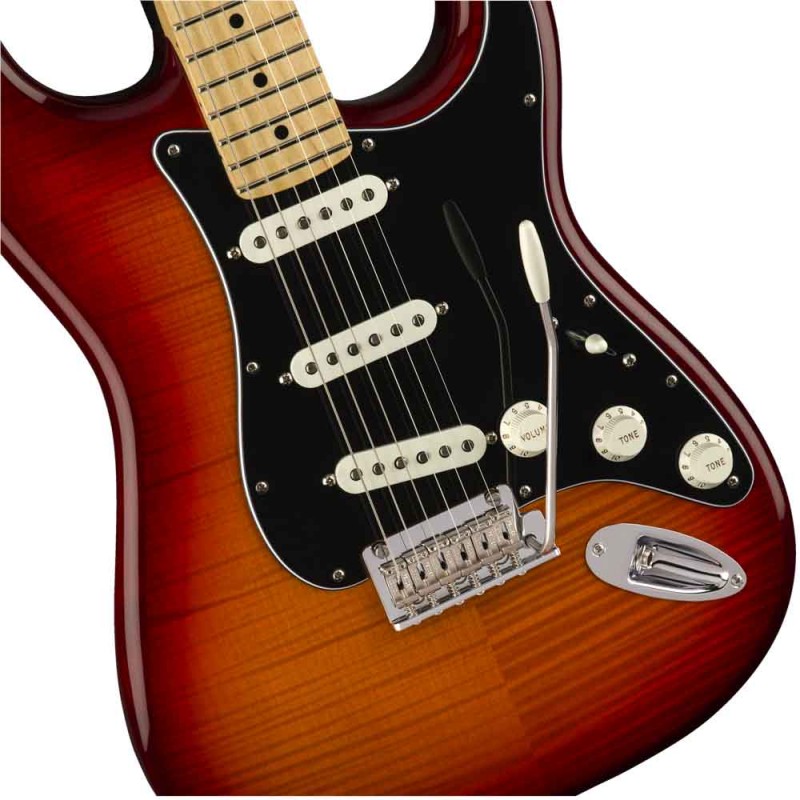 Guitarra Eléctrica Sólida Fender Player Stratocaster Plus Top Mn-Acb
