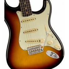 Guitarra Eléctrica Sólida Fender American Vintage II 1961 Stratocaster Rw-3Csb