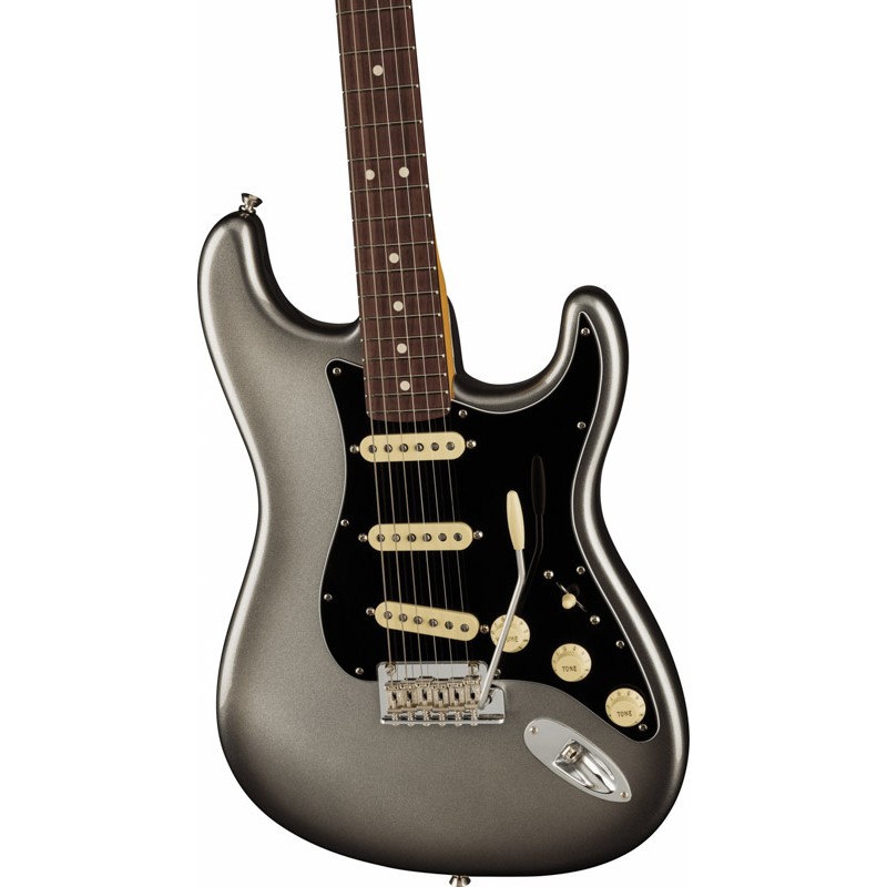 Guitarra Eléctrica Sólida Fender AM Pro II Strat RW MERC