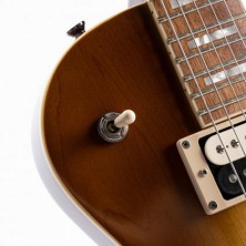Guitarra Eléctrica Sólida Cort CR300 Atb
