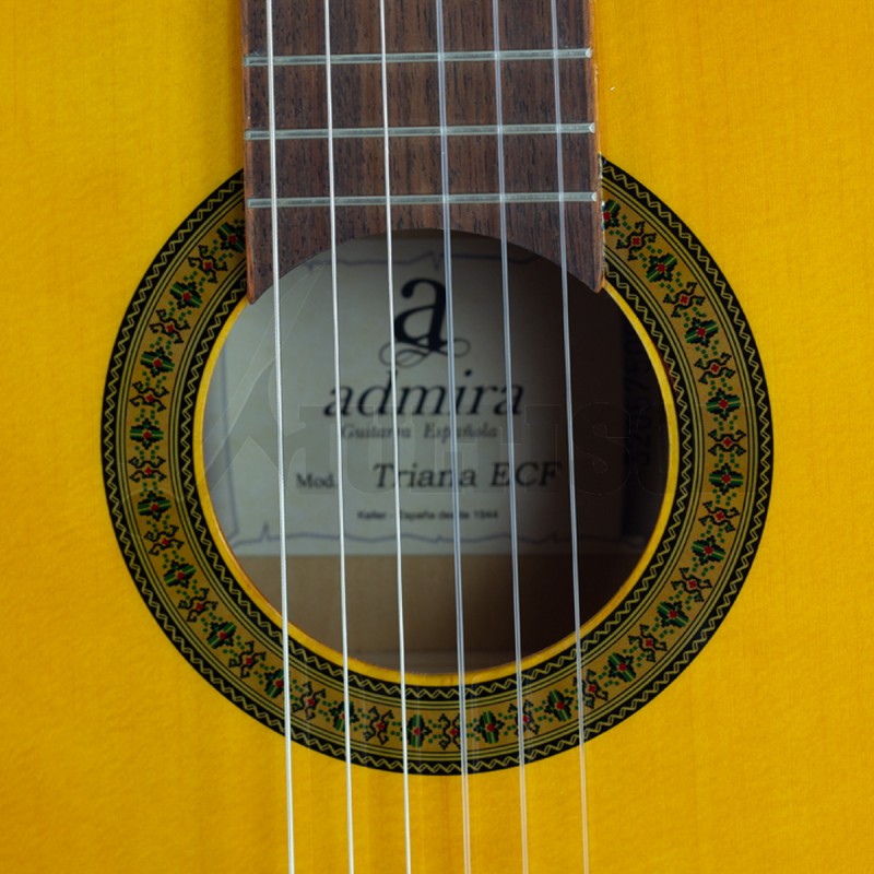 Guitarra Flamenca Electrificada Admira Triana ECF Fishman Cutaway