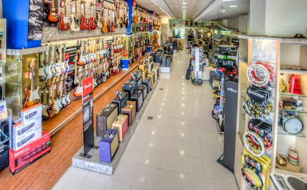 Multison: tienda física de instrumentos musicales en Chiclana de la Frontera, Cádiz